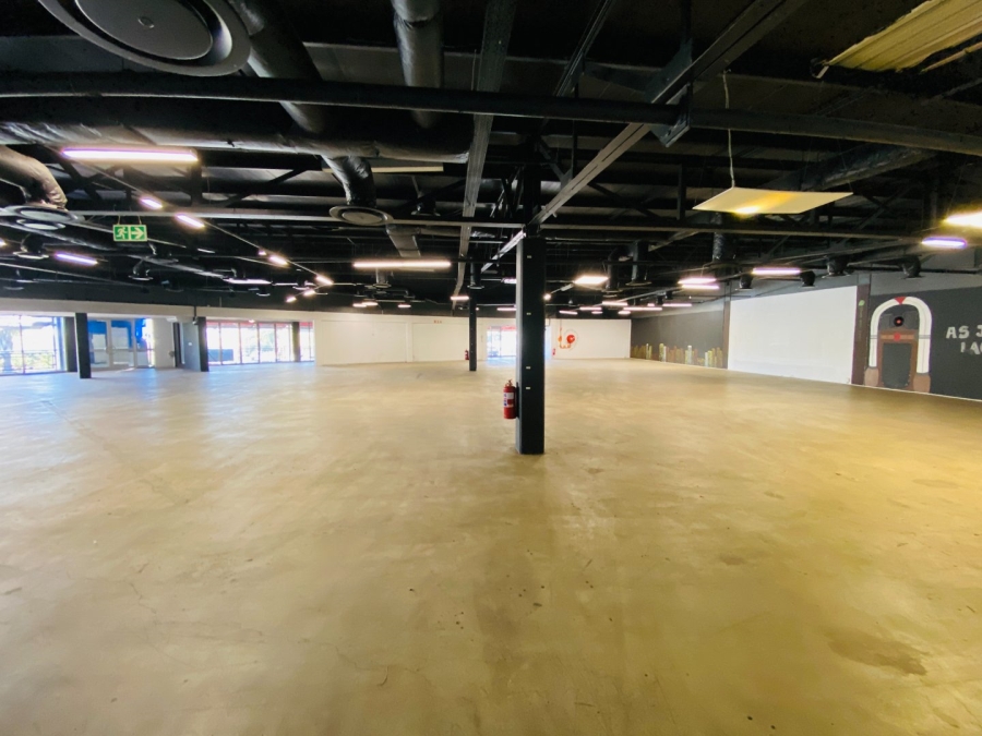 To Let commercial Property for Rent in Rooihuiskraal Gauteng