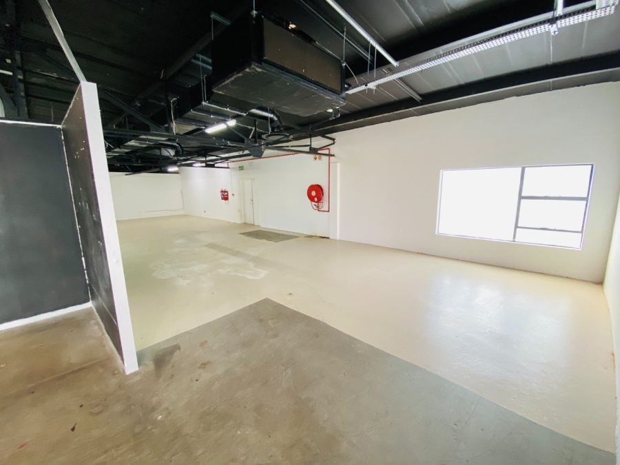 To Let commercial Property for Rent in Rooihuiskraal Gauteng