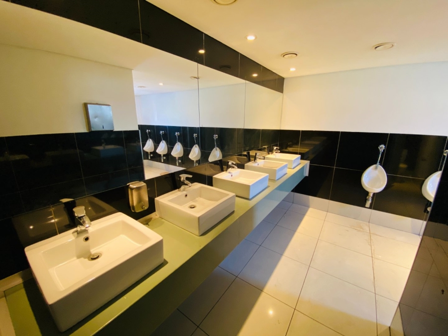 To Let commercial Property for Rent in Rooihuiskraal Gauteng