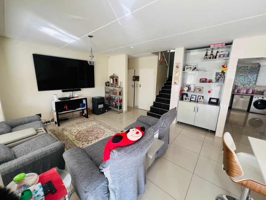 4 Bedroom Property for Sale in Kyalami Gauteng