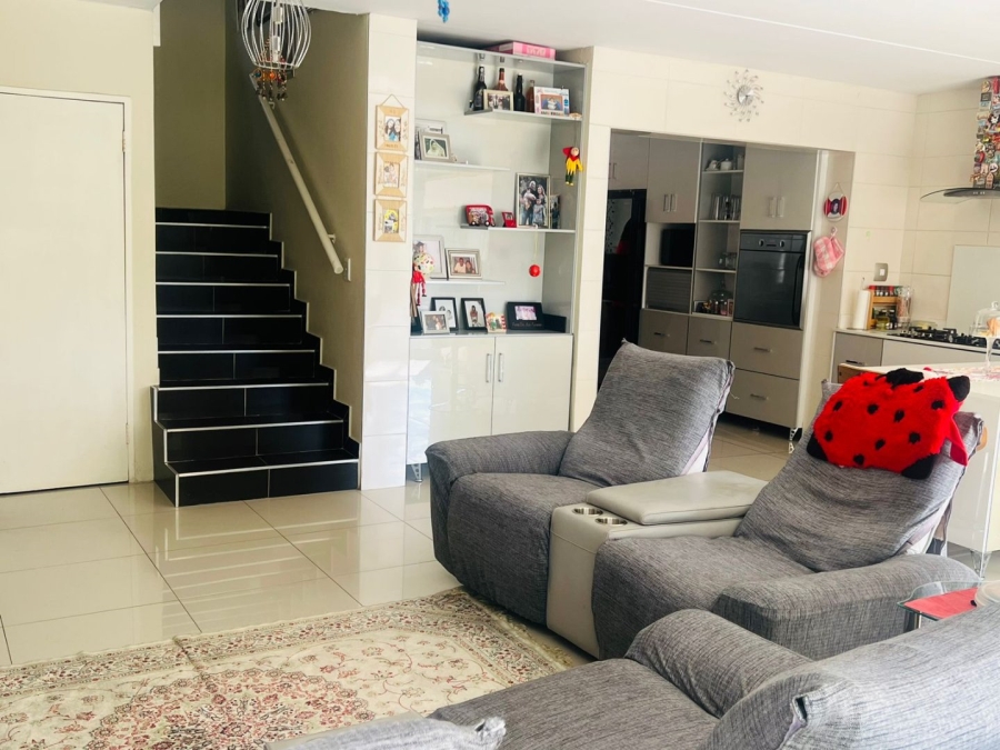 4 Bedroom Property for Sale in Kyalami Gauteng