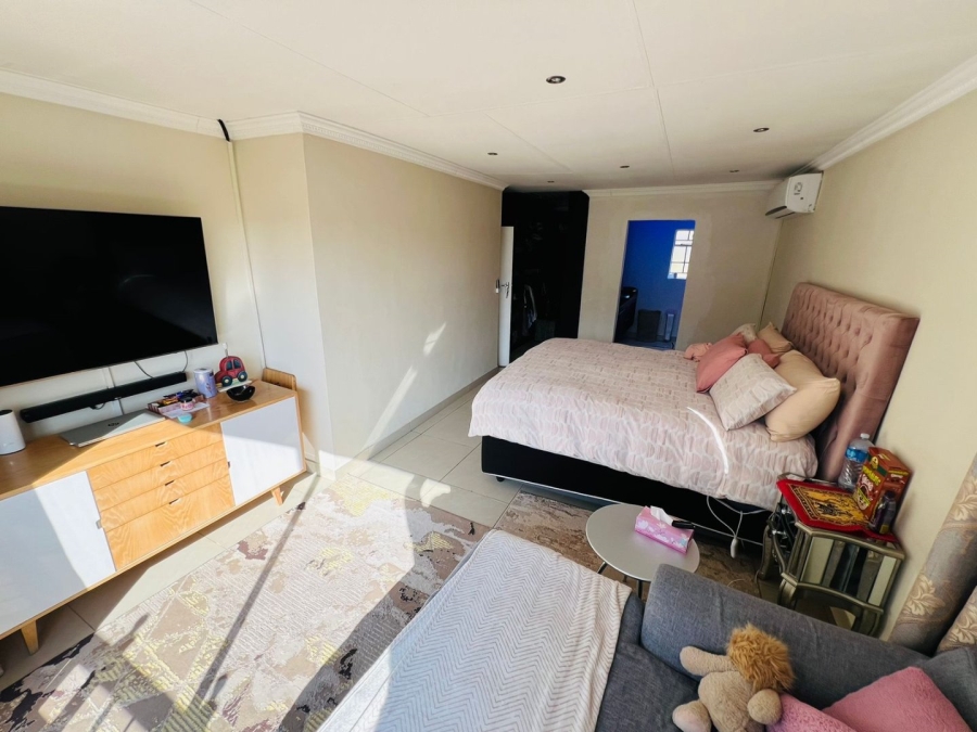 4 Bedroom Property for Sale in Kyalami Gauteng