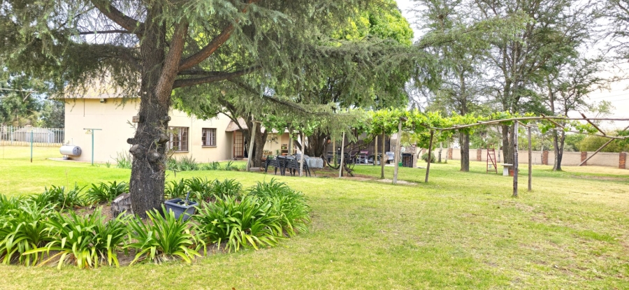  Bedroom Property for Sale in Mnandi Gauteng