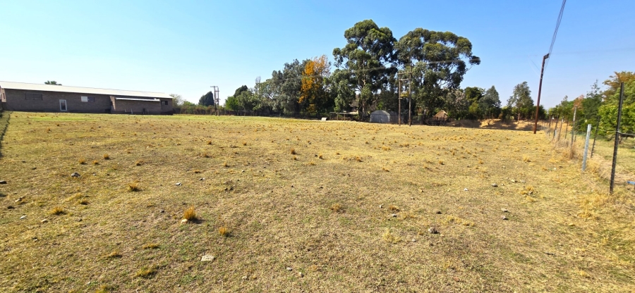  Bedroom Property for Sale in Mnandi Gauteng