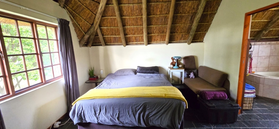  Bedroom Property for Sale in Mnandi Gauteng