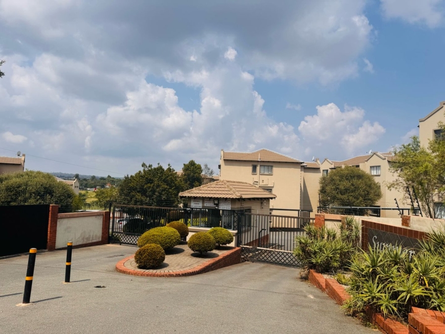 2 Bedroom Property for Sale in Bloubosrand Gauteng