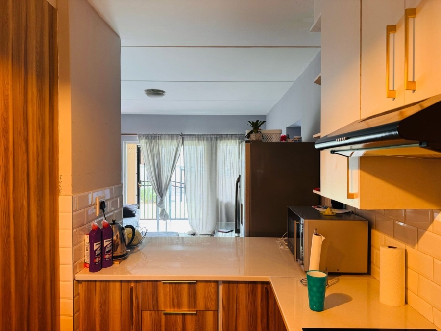 2 Bedroom Property for Sale in Bloubosrand Gauteng