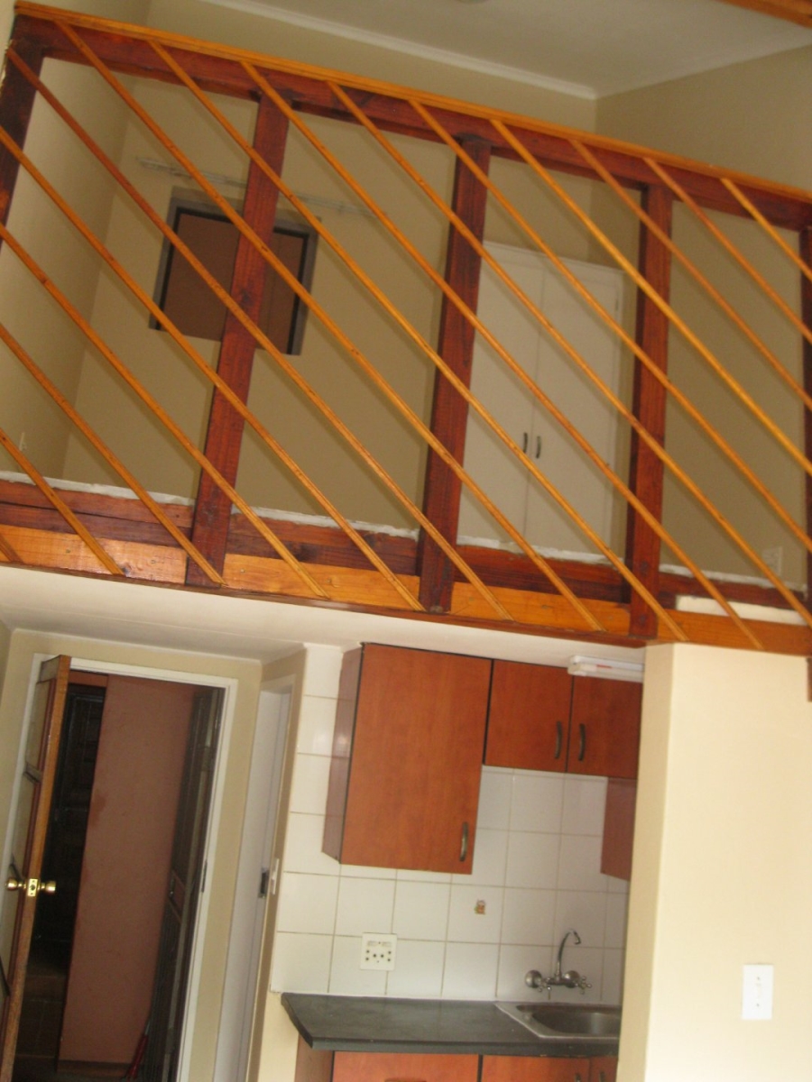 To Let 1 Bedroom Property for Rent in Riviera Gauteng