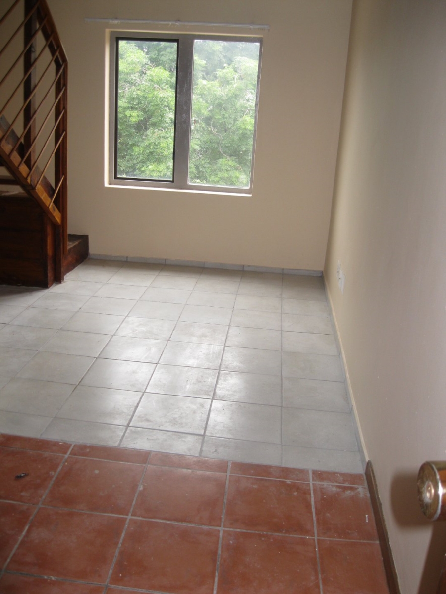 To Let 1 Bedroom Property for Rent in Riviera Gauteng