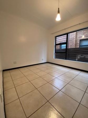 3 Bedroom Property for Sale in Greenstone Hill Gauteng