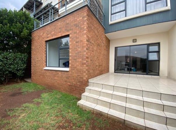 3 Bedroom Property for Sale in Greenstone Hill Gauteng