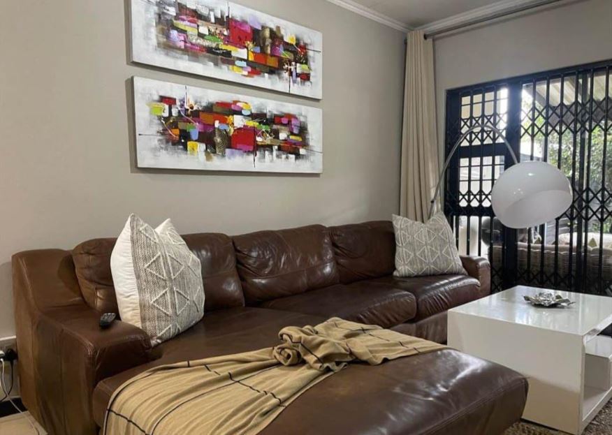 3 Bedroom Property for Sale in Greenstone Hill Gauteng
