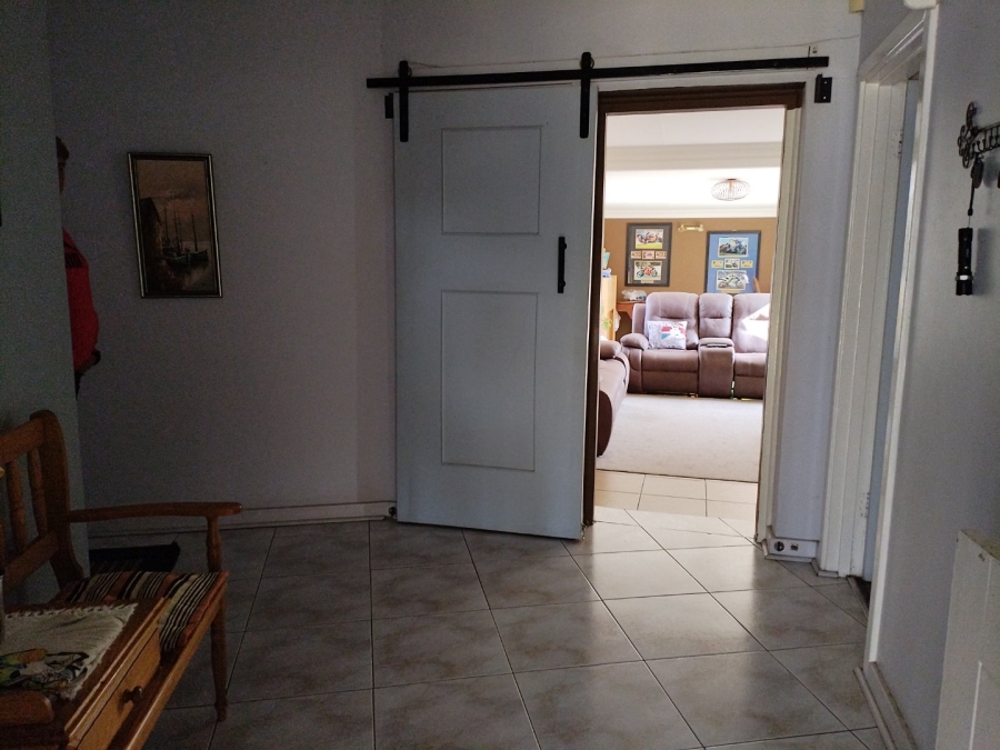 3 Bedroom Property for Sale in Selection Park Gauteng