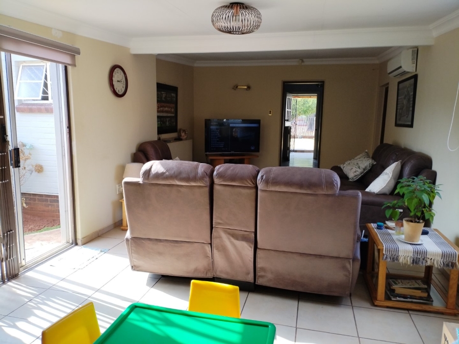 3 Bedroom Property for Sale in Selection Park Gauteng