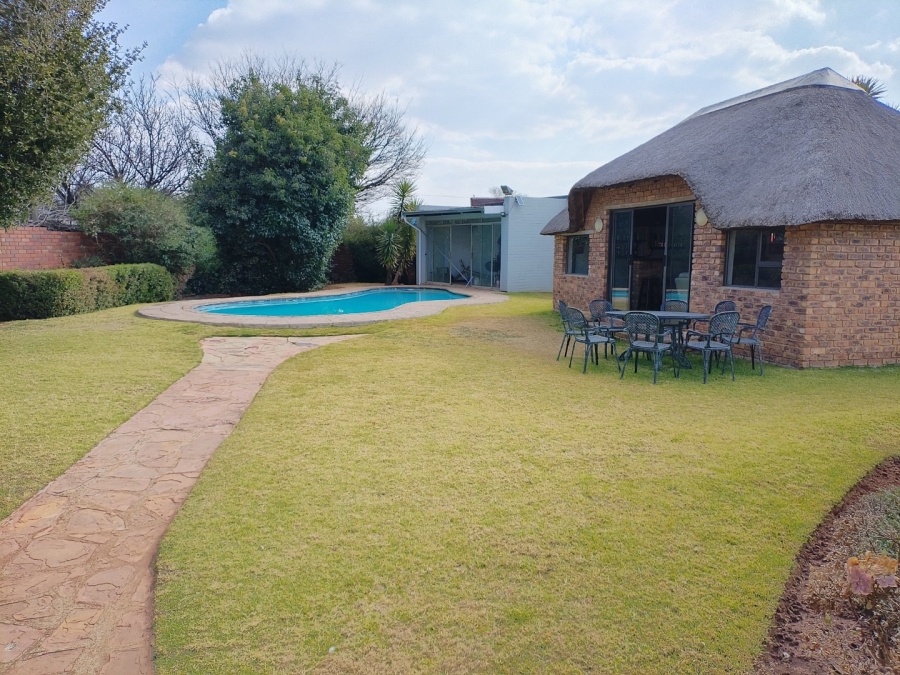 3 Bedroom Property for Sale in Selection Park Gauteng