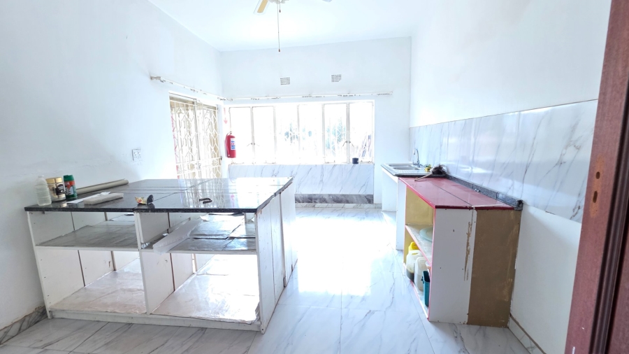 To Let commercial Property for Rent in Laudium Gauteng