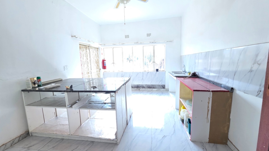 To Let commercial Property for Rent in Laudium Gauteng