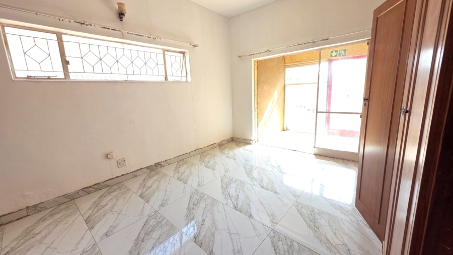 To Let commercial Property for Rent in Laudium Gauteng