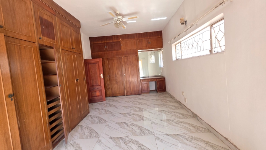 To Let commercial Property for Rent in Laudium Gauteng