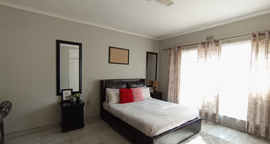 7 Bedroom Property for Sale in Elsburg Gauteng
