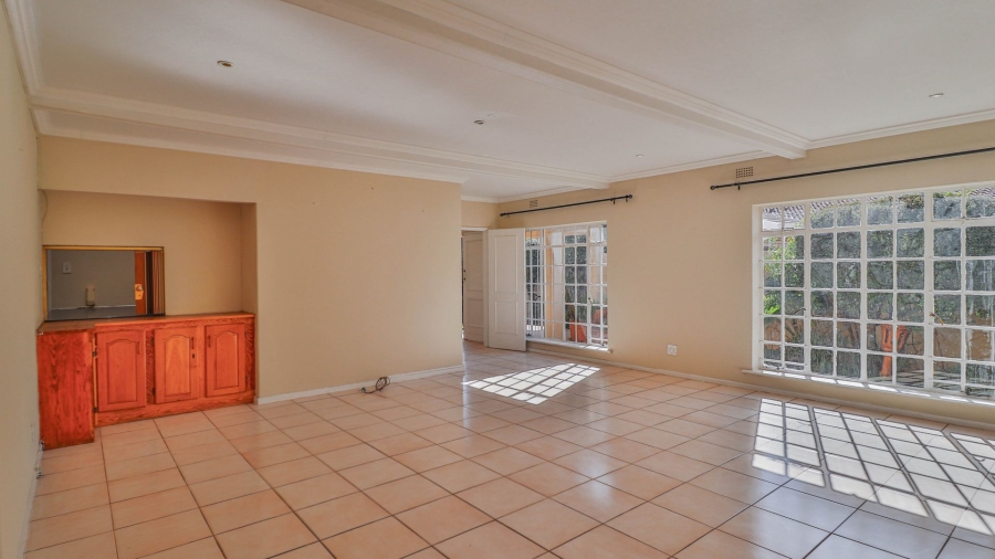 3 Bedroom Property for Sale in Bedfordview Gauteng