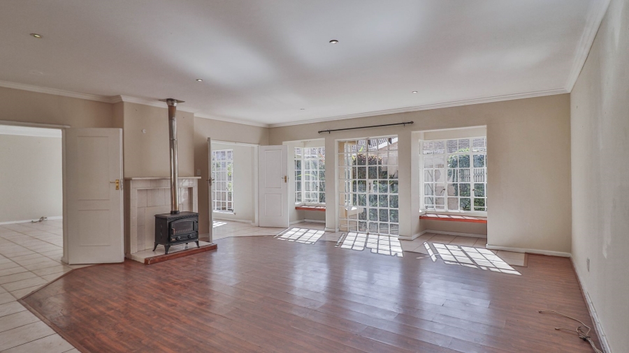 3 Bedroom Property for Sale in Bedfordview Gauteng
