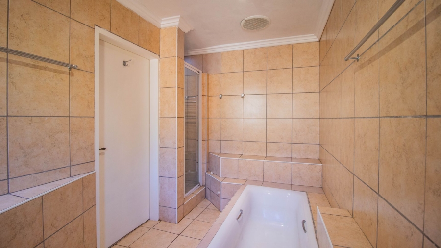 3 Bedroom Property for Sale in Bedfordview Gauteng