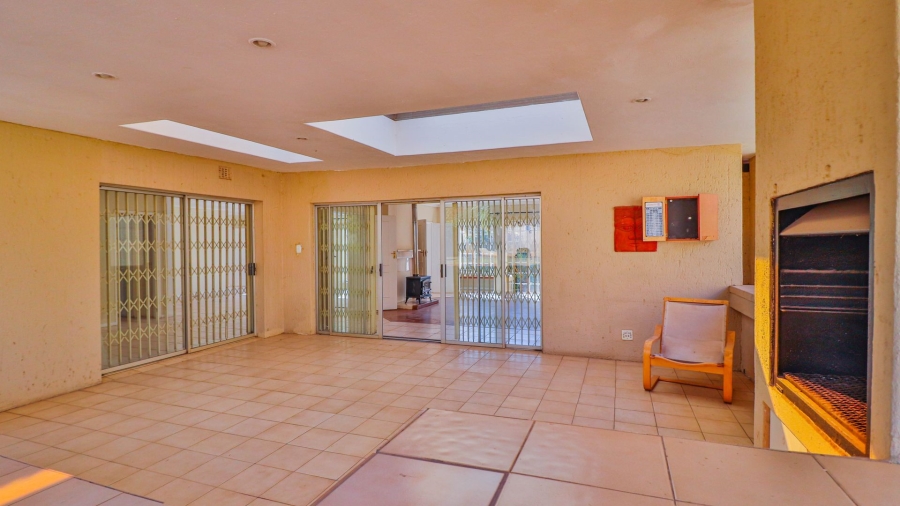 3 Bedroom Property for Sale in Bedfordview Gauteng