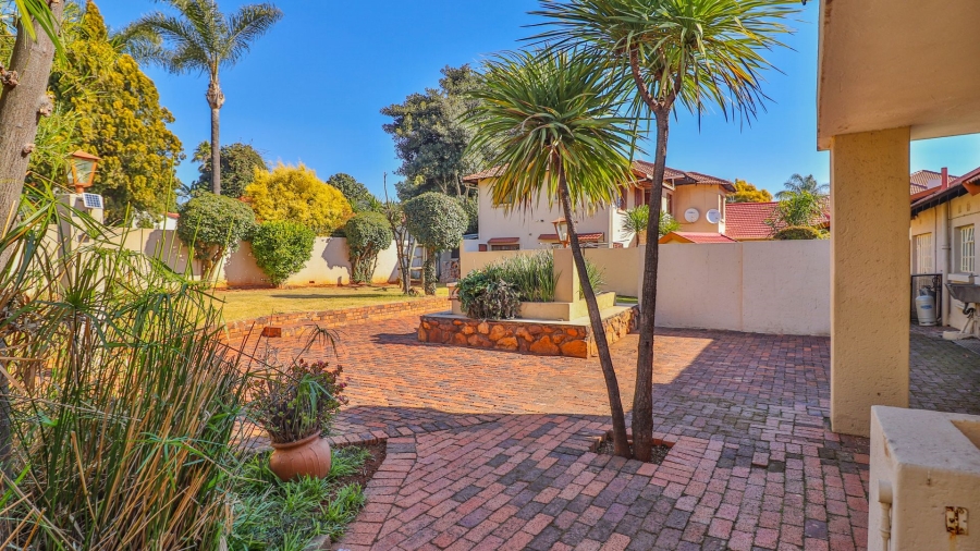 3 Bedroom Property for Sale in Bedfordview Gauteng