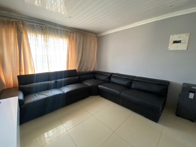To Let 2 Bedroom Property for Rent in Kwa Thema Gauteng