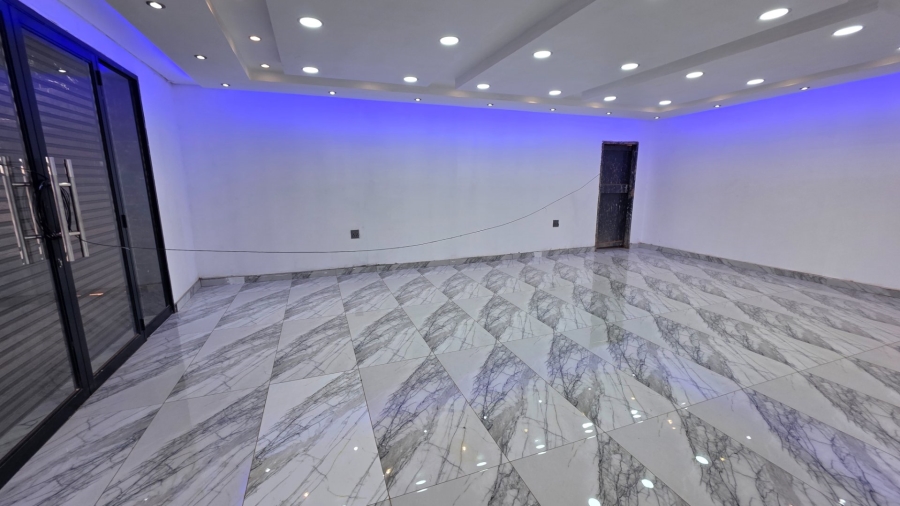 To Let commercial Property for Rent in Laudium Gauteng