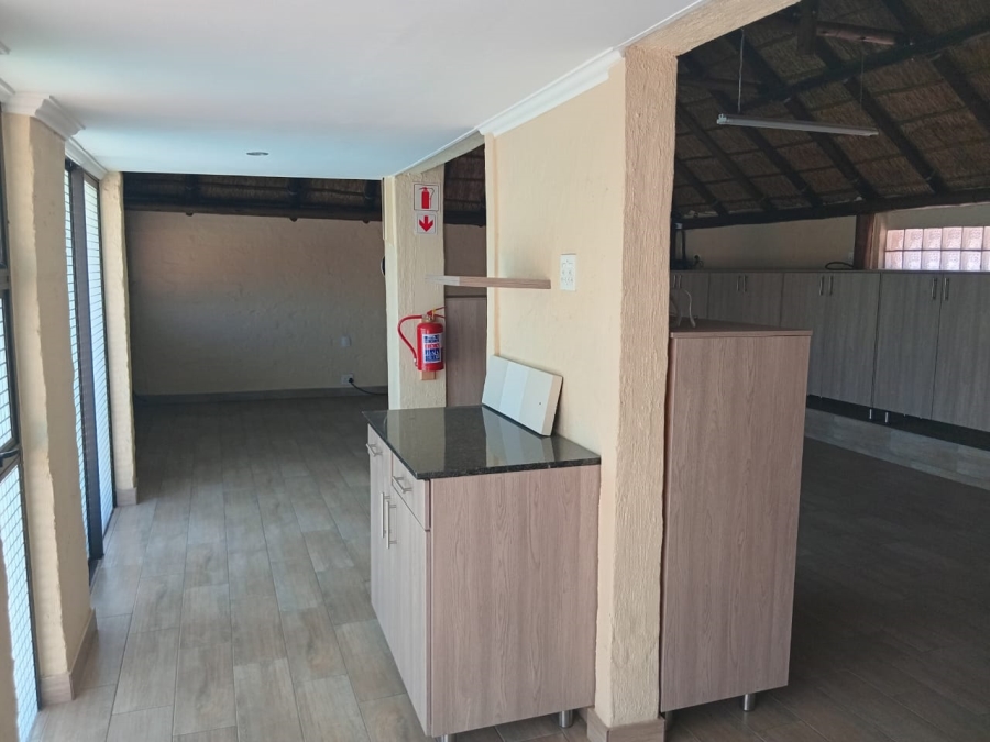 To Let 3 Bedroom Property for Rent in Mulbarton Gauteng