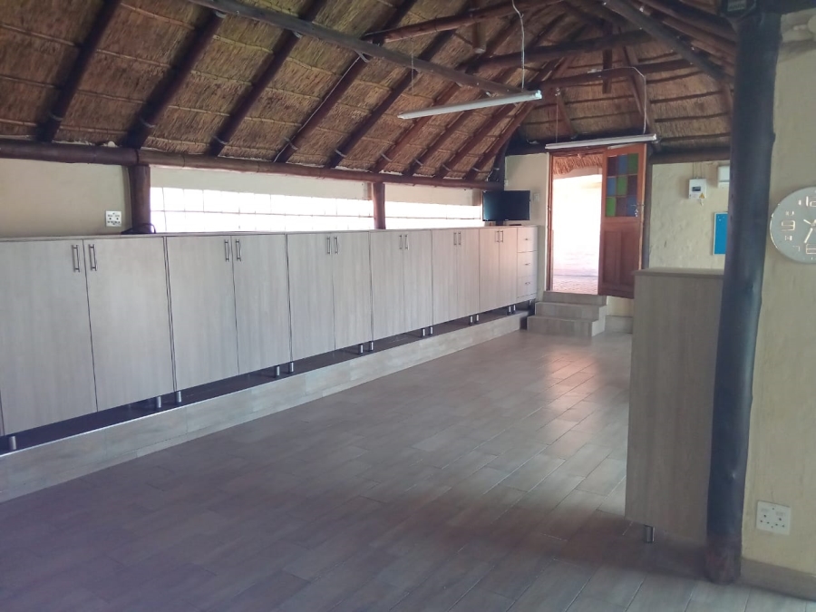 To Let 3 Bedroom Property for Rent in Mulbarton Gauteng