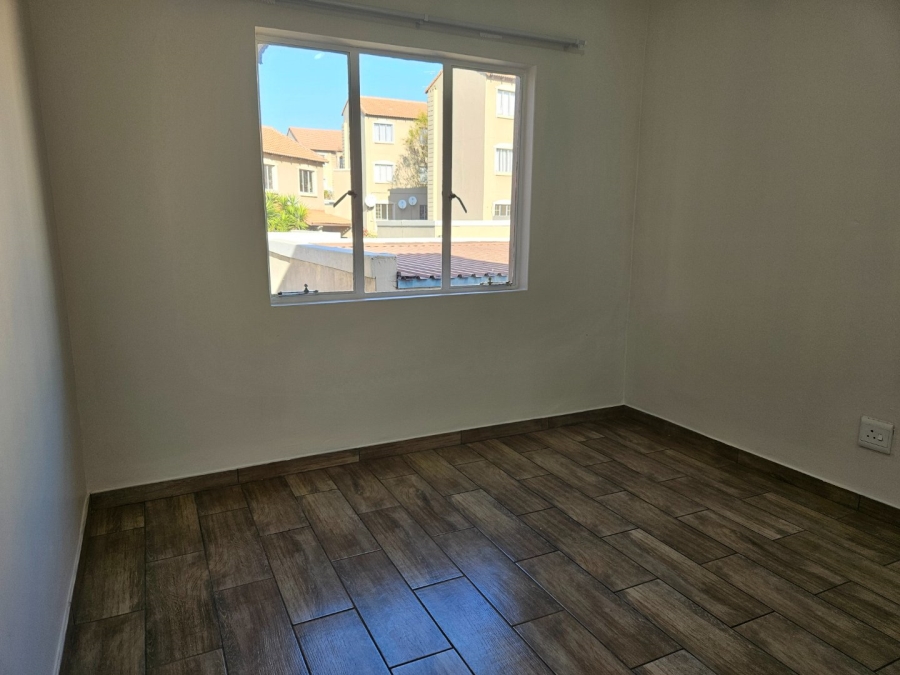 To Let 2 Bedroom Property for Rent in Noordhang Gauteng
