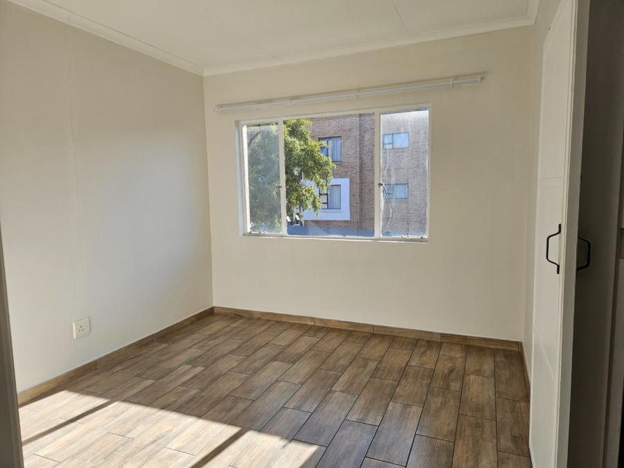 To Let 2 Bedroom Property for Rent in Noordhang Gauteng
