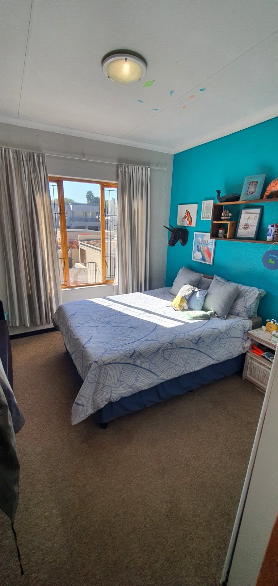 3 Bedroom Property for Sale in Rooihuiskraal North Gauteng