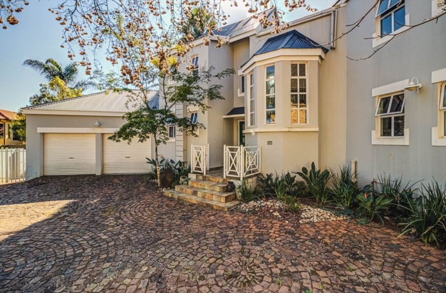 4 Bedroom Property for Sale in Glen Erasmia Gauteng