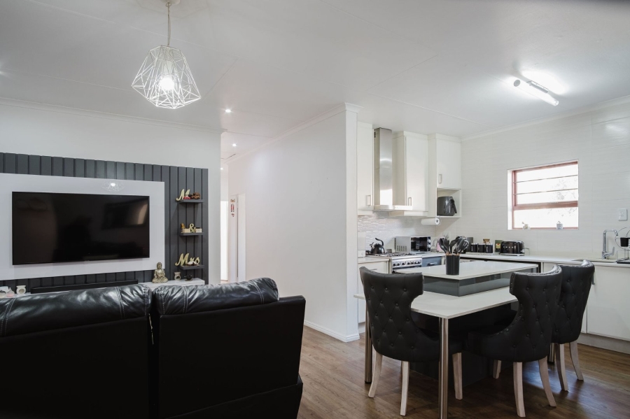 3 Bedroom Property for Sale in Meyersdal Gauteng