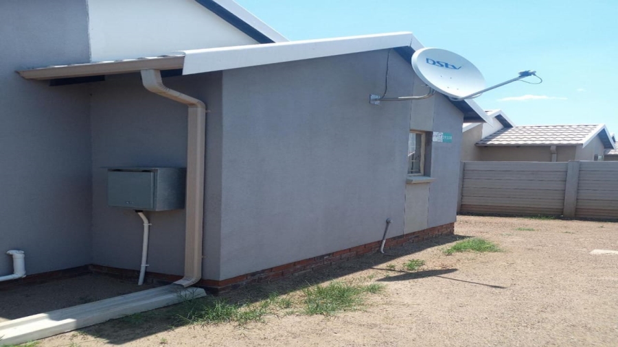 3 Bedroom Property for Sale in Sky City Gauteng