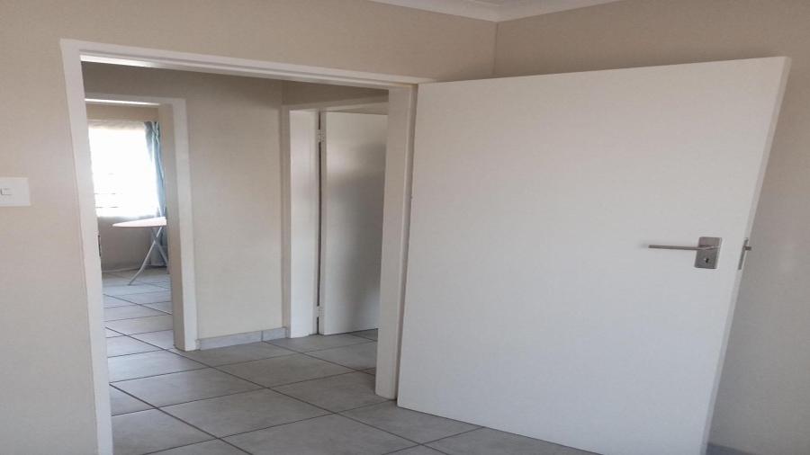 3 Bedroom Property for Sale in Sky City Gauteng