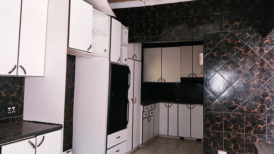 4 Bedroom Property for Sale in Elsburg Gauteng