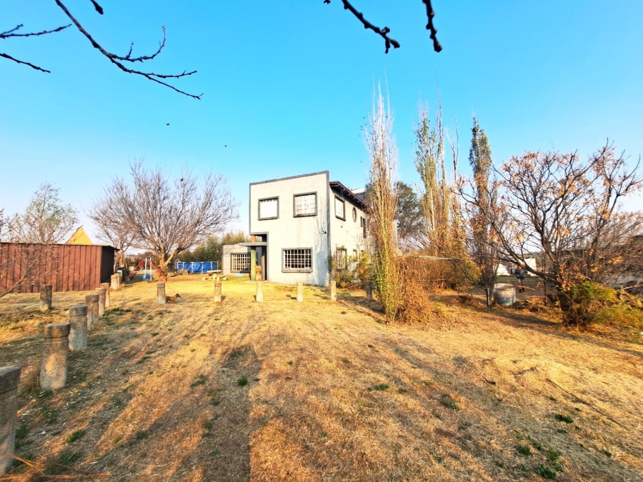 3 Bedroom Property for Sale in Helderstrome AH Gauteng