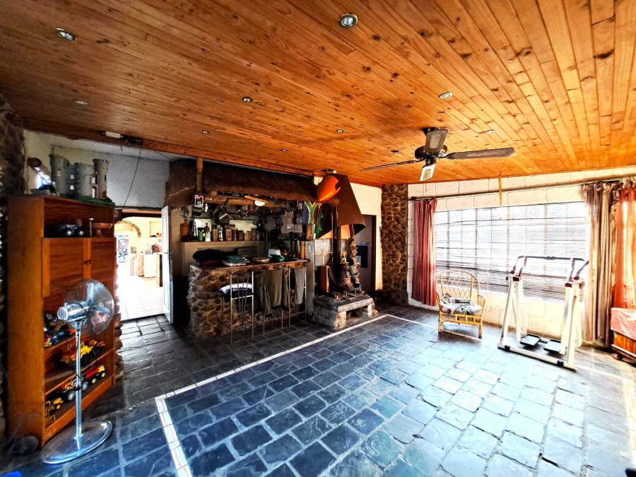 3 Bedroom Property for Sale in Helderstrome AH Gauteng