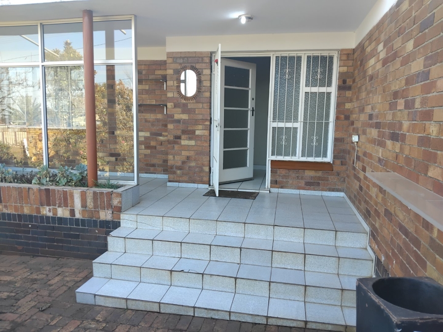 3 Bedroom Property for Sale in Primrose Hill Gauteng