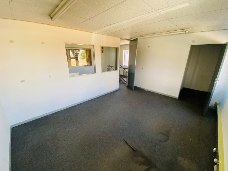 To Let commercial Property for Rent in Honeydew Gauteng