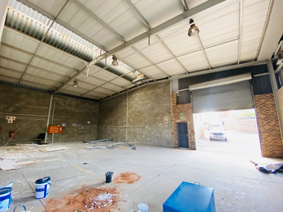 To Let commercial Property for Rent in Honeydew Gauteng