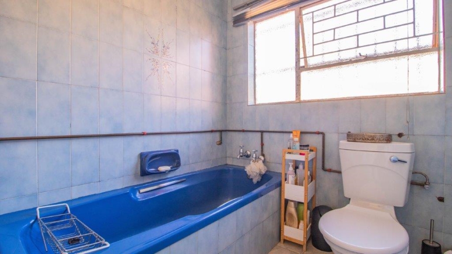 4 Bedroom Property for Sale in Birchleigh North Gauteng