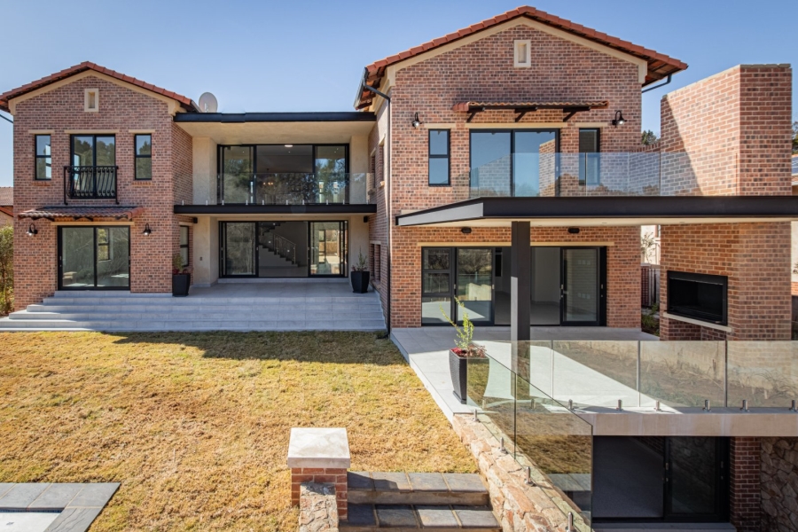 5 Bedroom Property for Sale in Avianto Estates Gauteng