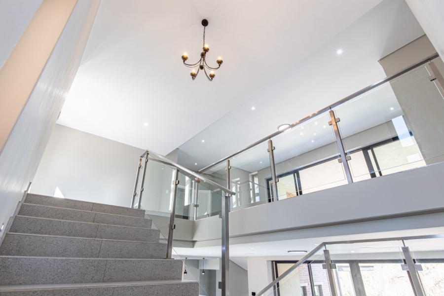 5 Bedroom Property for Sale in Avianto Estates Gauteng