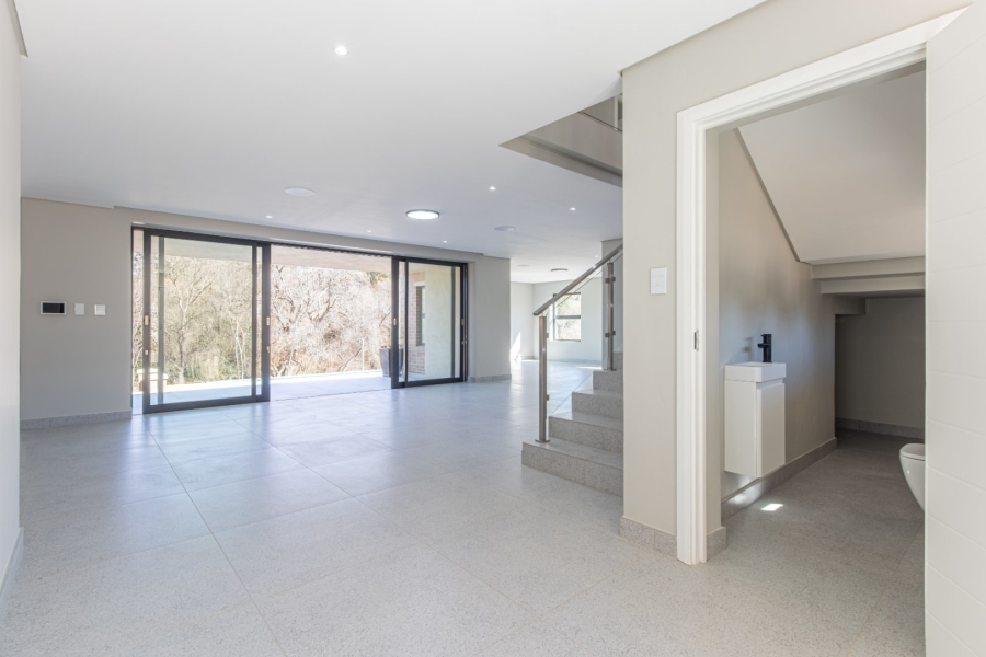 5 Bedroom Property for Sale in Avianto Estates Gauteng